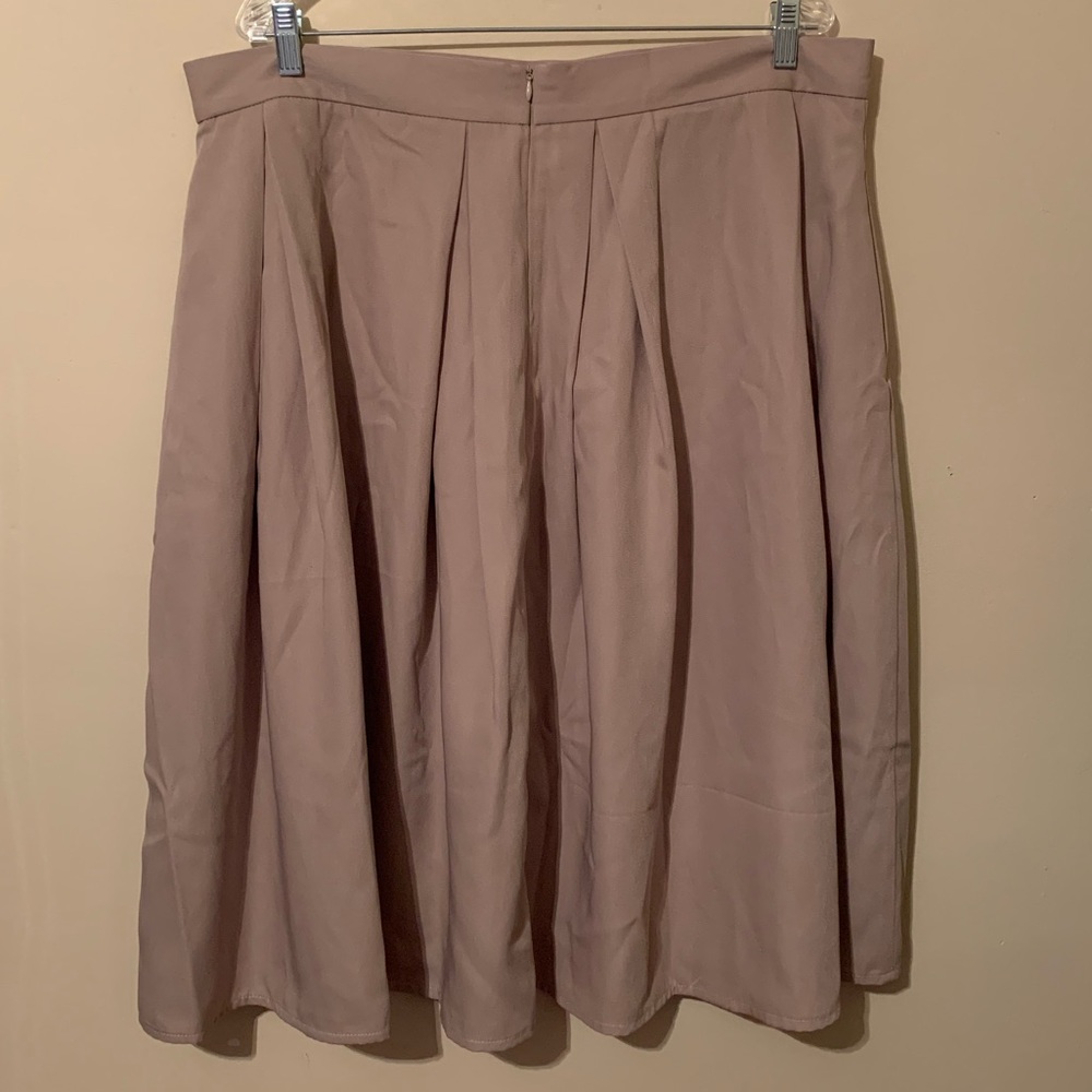 Chou Yatou Skirt - Picture 3 of 3